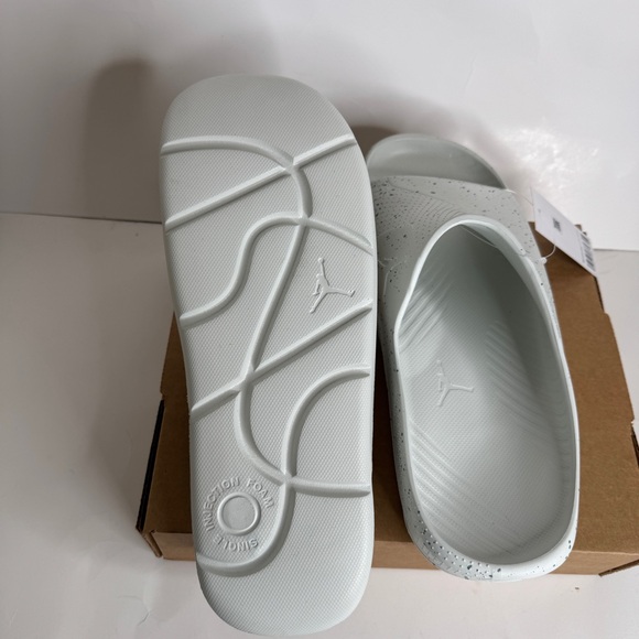 NEW Nike Jordan Post Slides Light Silver DX5575-003 Men's Size 13 - Picture 6 of 8